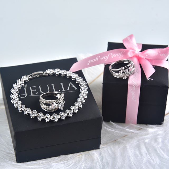 Jeulia Jewelry Collection