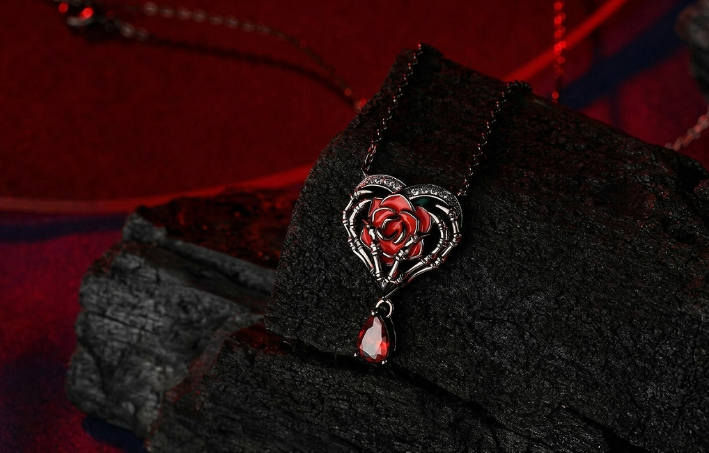 Black Rose Heart Necklace