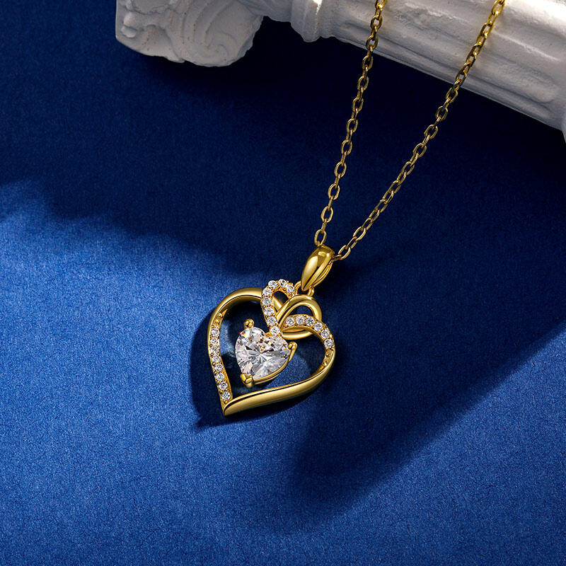 Classic Twist Heart Pendant Necklace