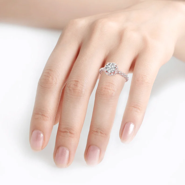 Rose Gold Round Halo Engagement Ring