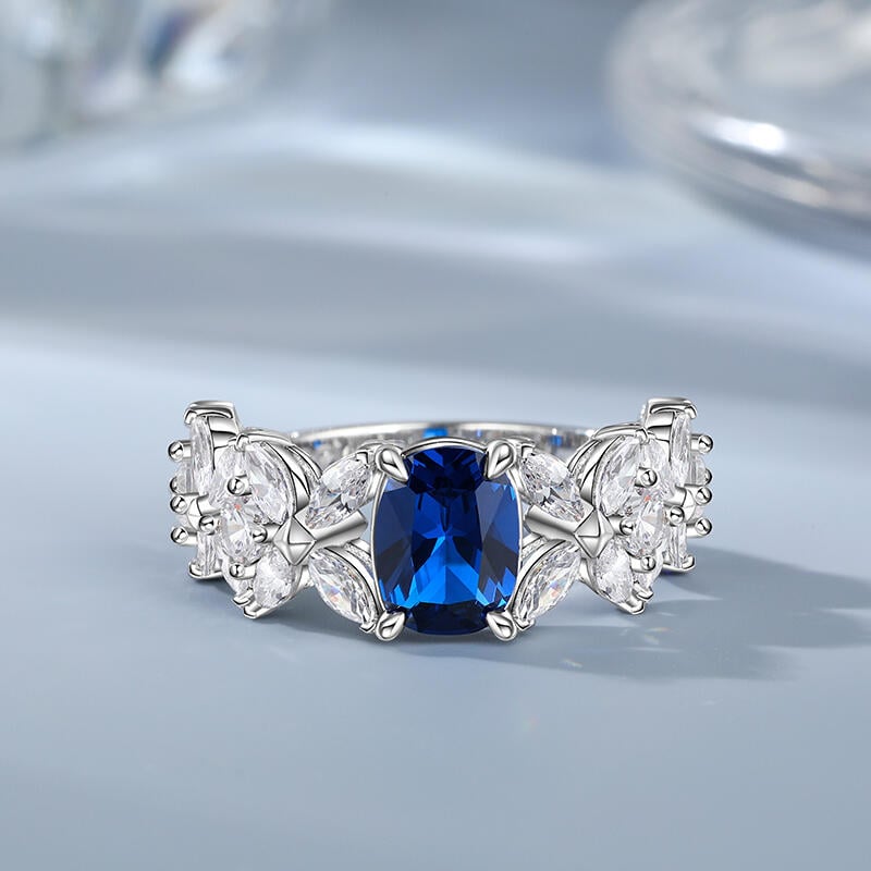 Fat Oblong Four Petal Flower Design Sterling Silver Ring