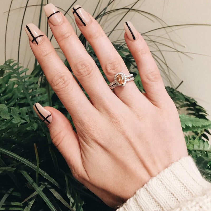 Halo Milgrain Pear Cut Bridal Ring Set