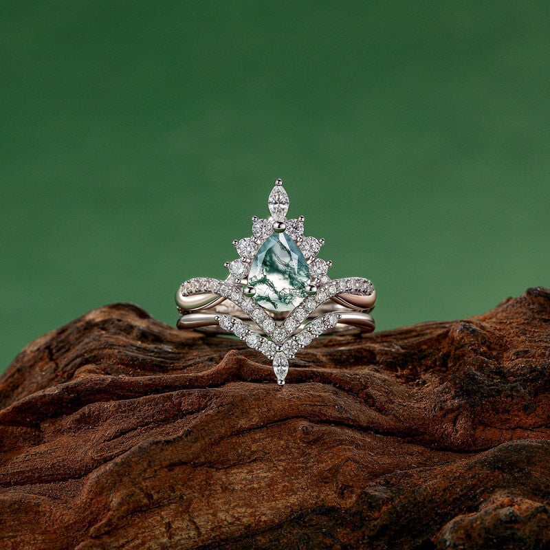 Pear Cut Moss Agate Engagement Ring Set