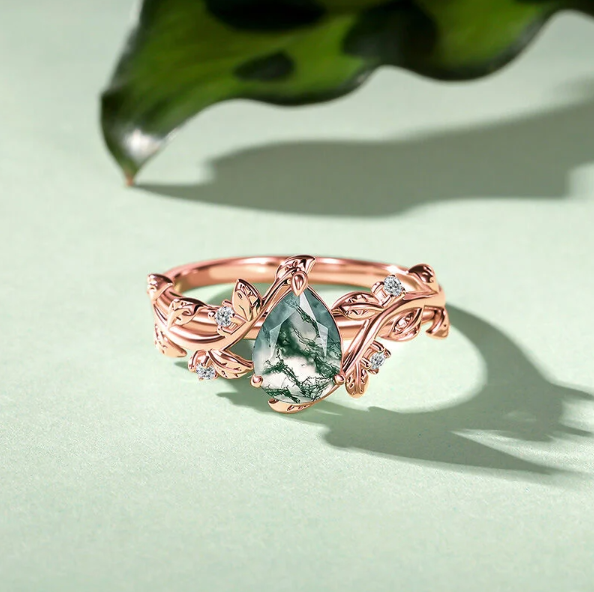 Pear Moss Agate Ring