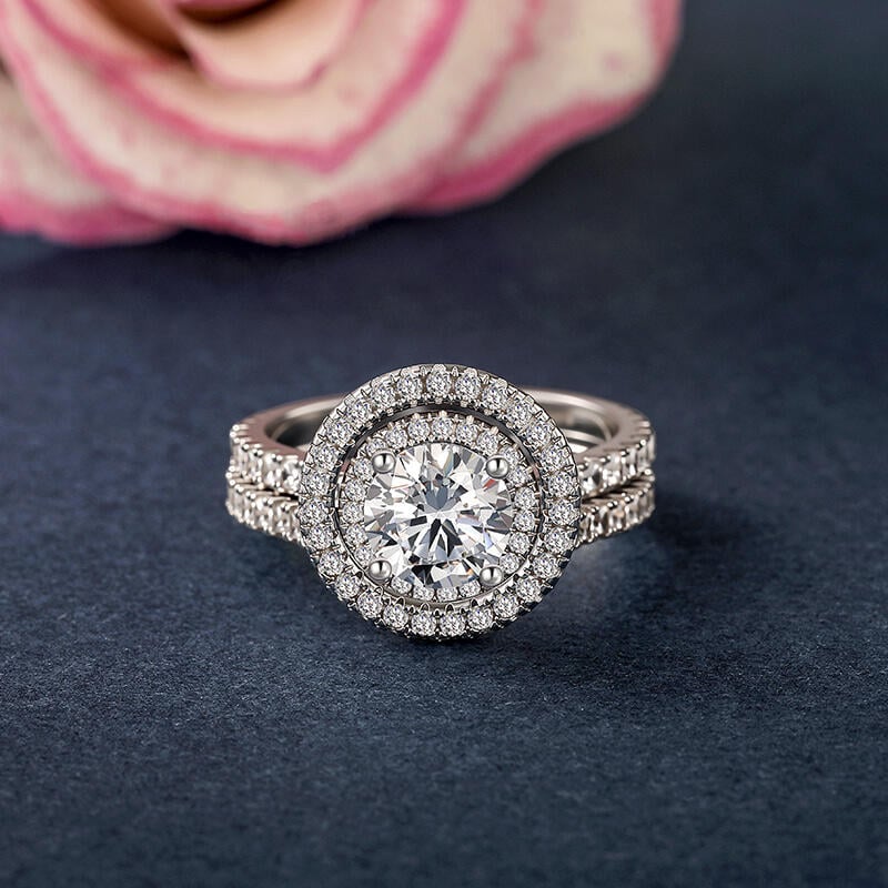 Round Double Halo Moissanite Rngagement Ring