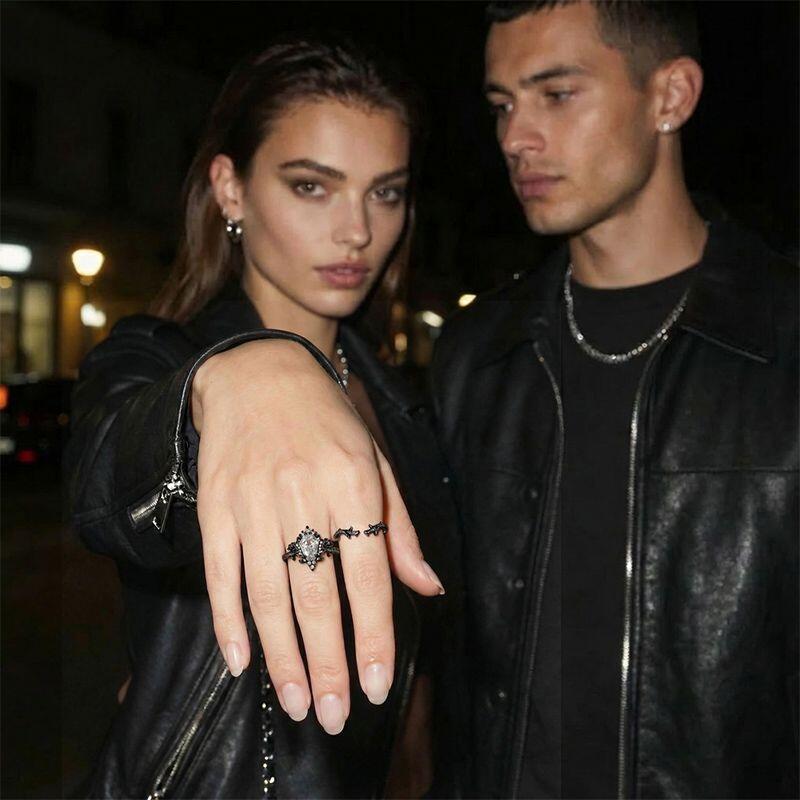 Black Thorn Coffin Cut Ring