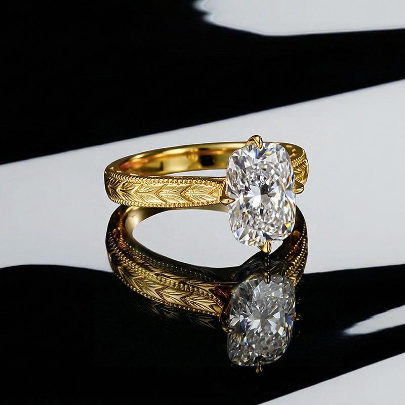 18K Gold Lab Grown Diamond Engagement Ring