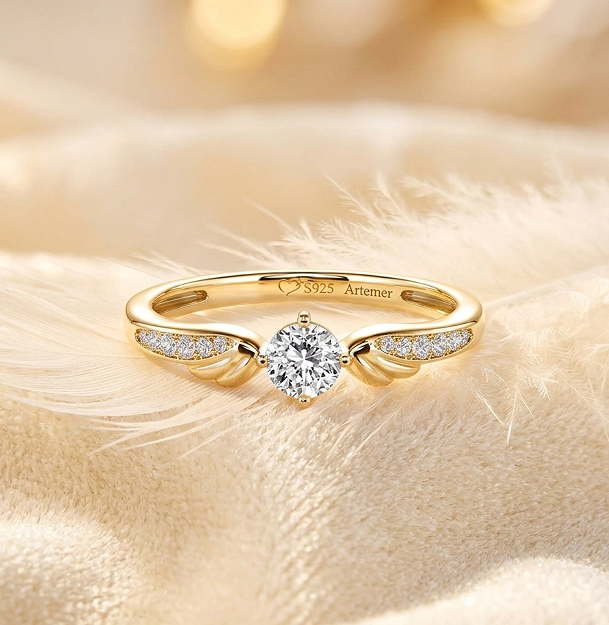Gold Angel Wings Promise Ring