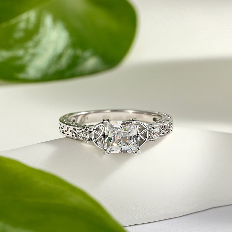 The Meaning and History of Celtic Knot Rings: What Do They Symbolize?