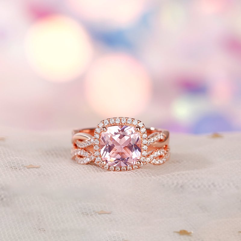 Twist Halo Cushion Cut Morganite Ring Set